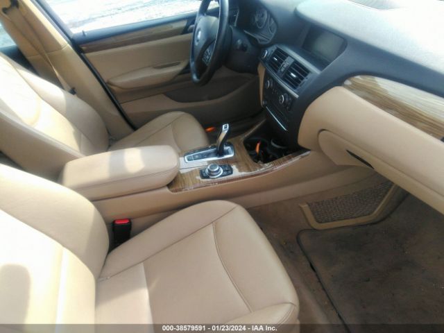 Photo 4 VIN: 5UXWX9C58D0A28556 - BMW X3 