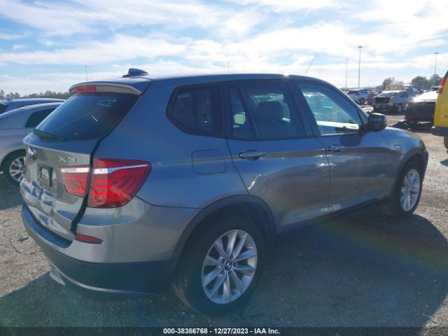 Photo 3 VIN: 5UXWX9C58D0D05187 - BMW X3 