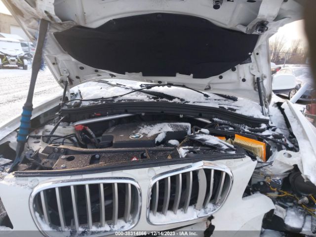 Photo 9 VIN: 5UXWX9C58E0D10990 - BMW X3 