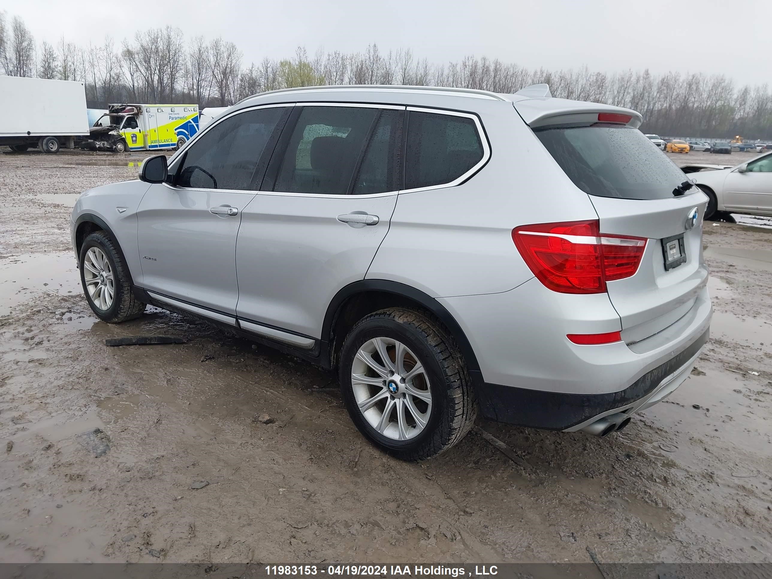 Photo 2 VIN: 5UXWX9C58H0T10845 - BMW X3 