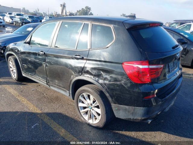 Photo 2 VIN: 5UXWX9C59D0A15735 - BMW X3 