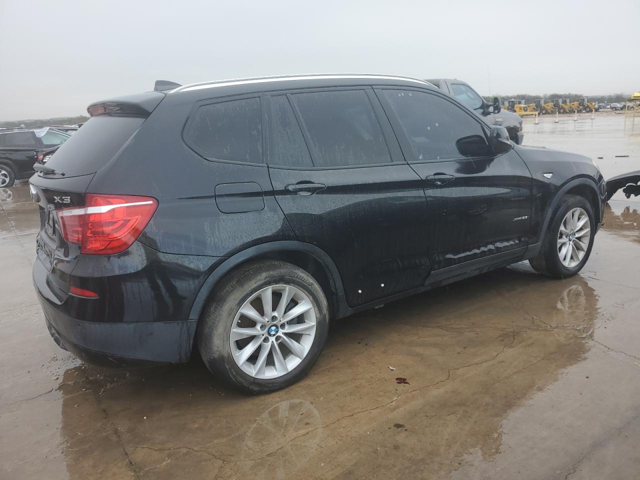 Photo 2 VIN: 5UXWX9C59D0A21230 - BMW X3 