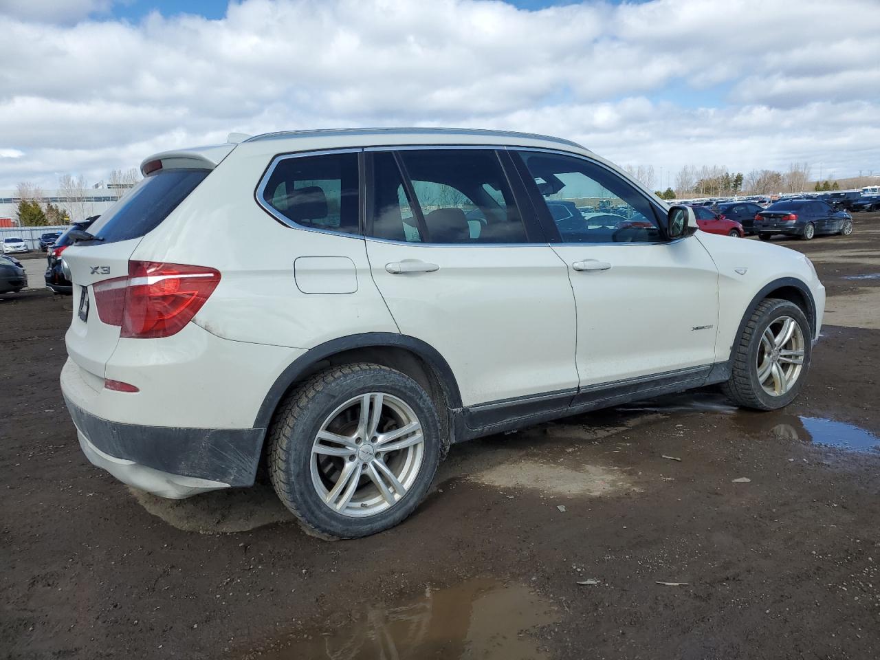 Photo 2 VIN: 5UXWX9C59D0A23009 - BMW X3 