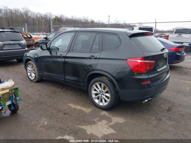 Photo 2 VIN: 5UXWX9C59D0D09135 - BMW X3 