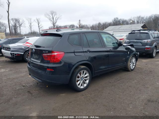 Photo 3 VIN: 5UXWX9C59D0D09135 - BMW X3 