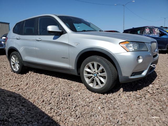 Photo 3 VIN: 5UXWX9C59E0D19729 - BMW X3 