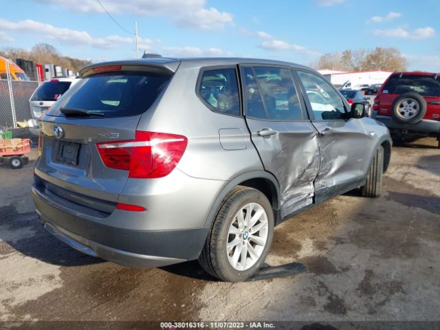 Photo 3 VIN: 5UXWX9C59E0D24879 - BMW X3 