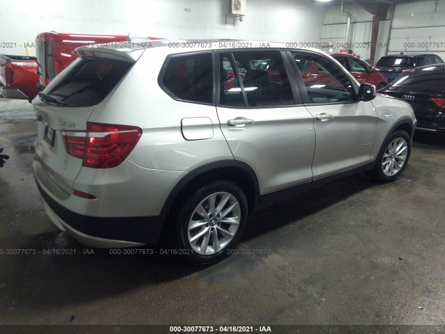 Photo 3 VIN: 5UXWX9C59E0D24882 - BMW X3 