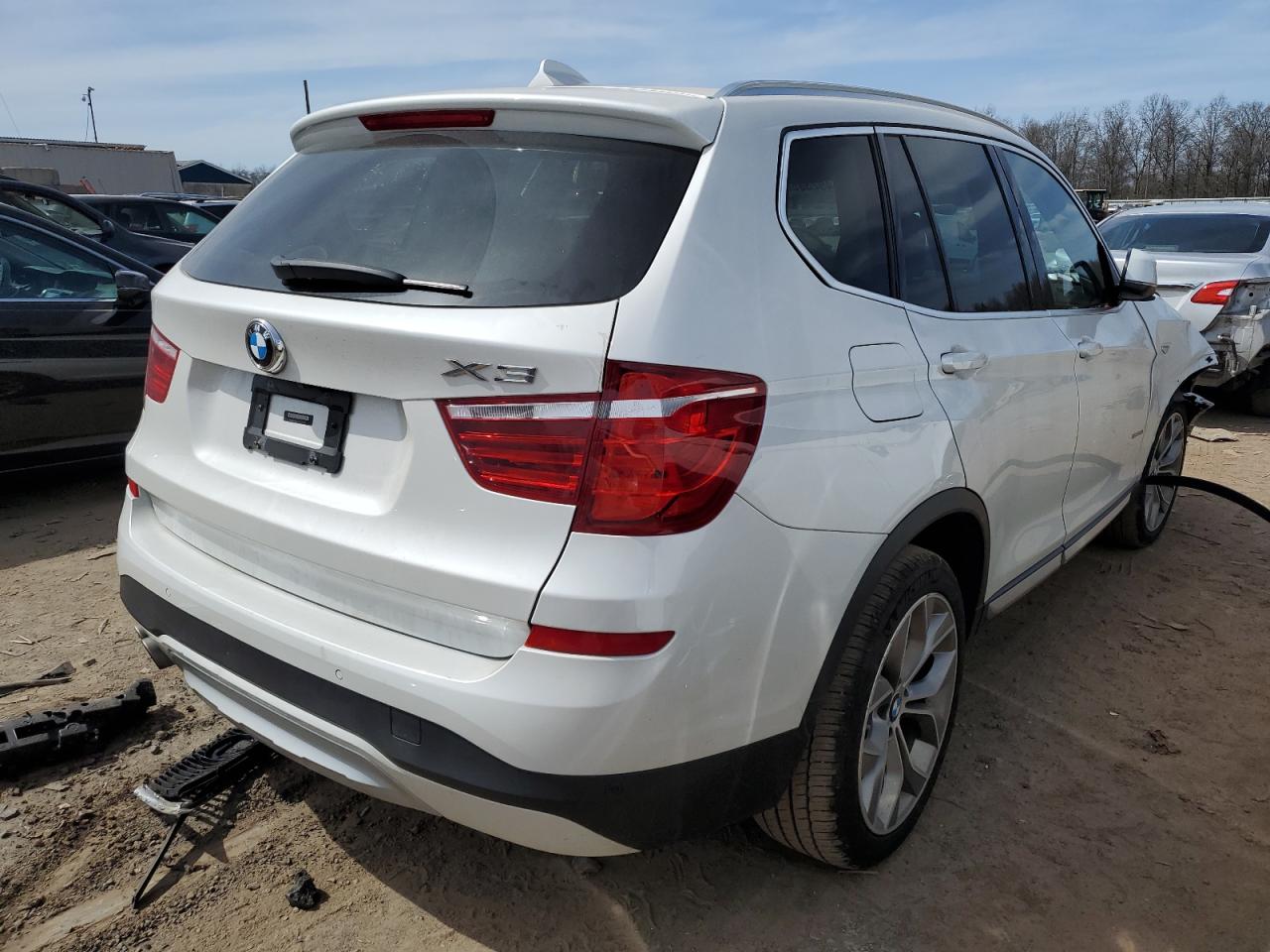 Photo 2 VIN: 5UXWX9C59G0D88178 - BMW X3 