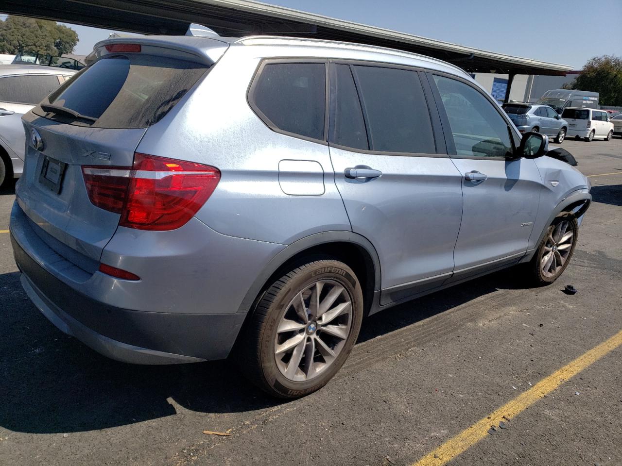 Photo 2 VIN: 5UXWX9C5XD0A08065 - BMW X3 