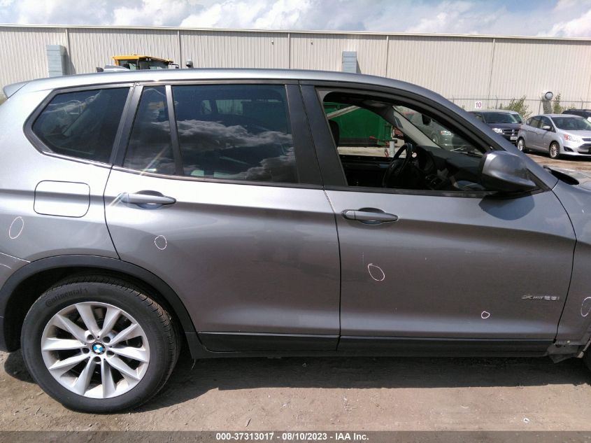 Photo 13 VIN: 5UXWX9C5XD0A13539 - BMW X3 