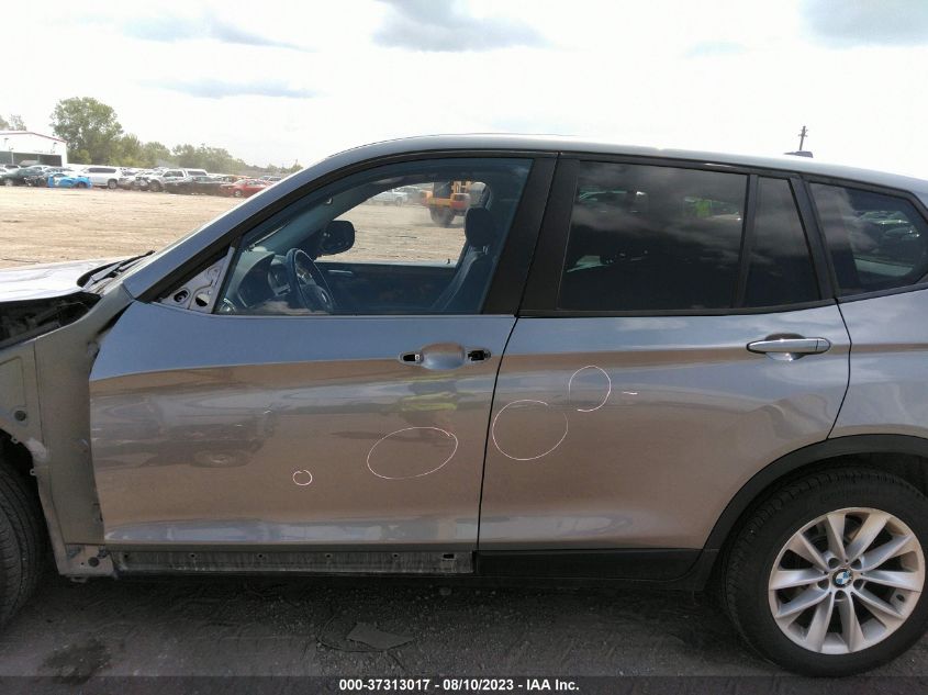 Photo 14 VIN: 5UXWX9C5XD0A13539 - BMW X3 