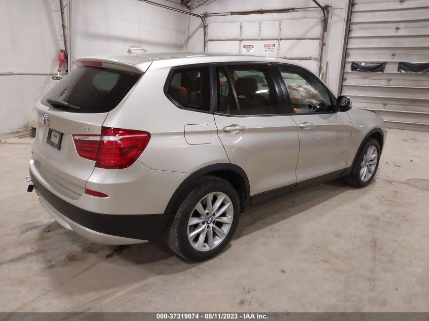 Photo 3 VIN: 5UXWX9C5XD0A17042 - BMW X3 