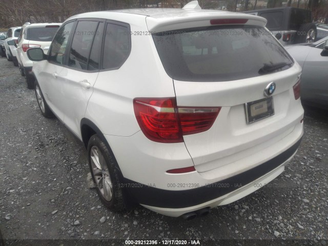 Photo 2 VIN: 5UXWX9C5XD0A20393 - BMW X3 