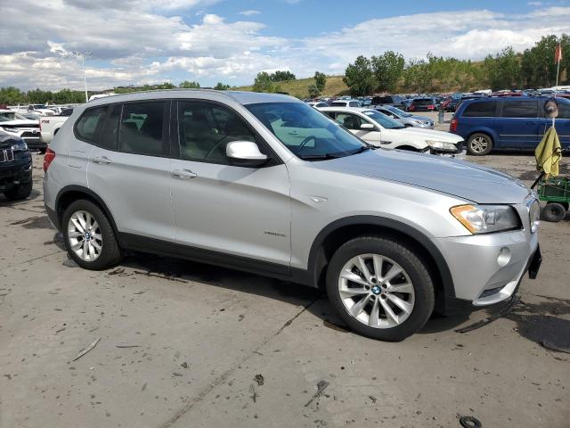 Photo 3 VIN: 5UXWX9C5XE0D14667 - BMW X3 XDRIVE2 