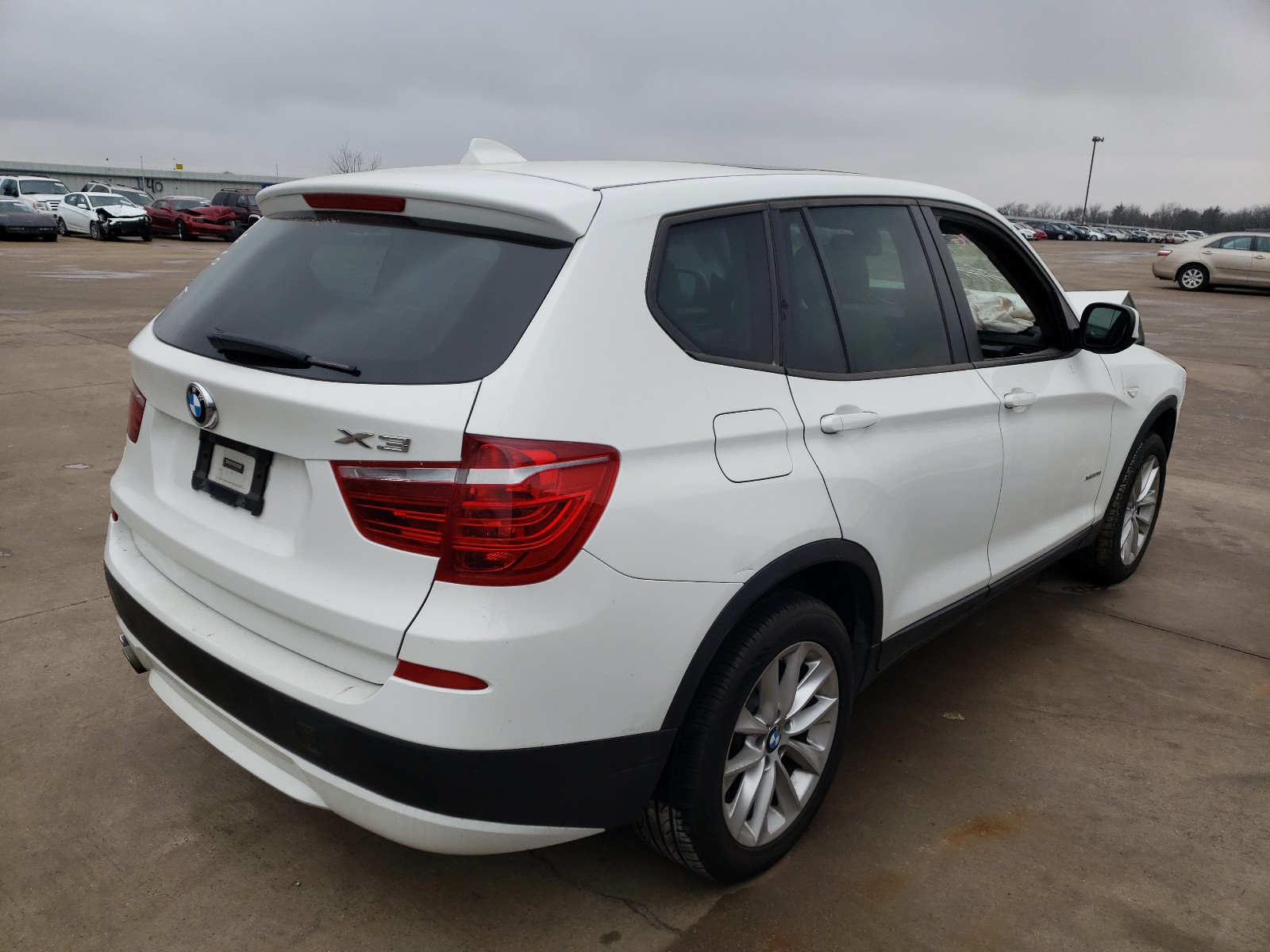 Photo 3 VIN: 5UXWX9C5XE0D42582 - BMW X3 XDRIVE2 