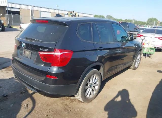 Photo 3 VIN: 5UXWX9C5XE0D43621 - BMW X3 