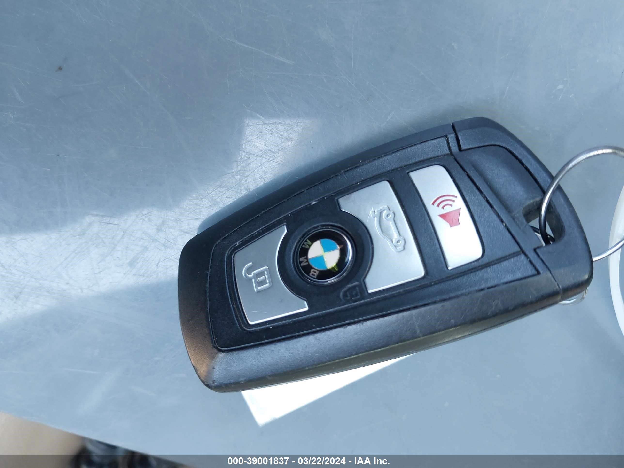 Photo 10 VIN: 5UXWX9C5XF0D58573 - BMW X3 