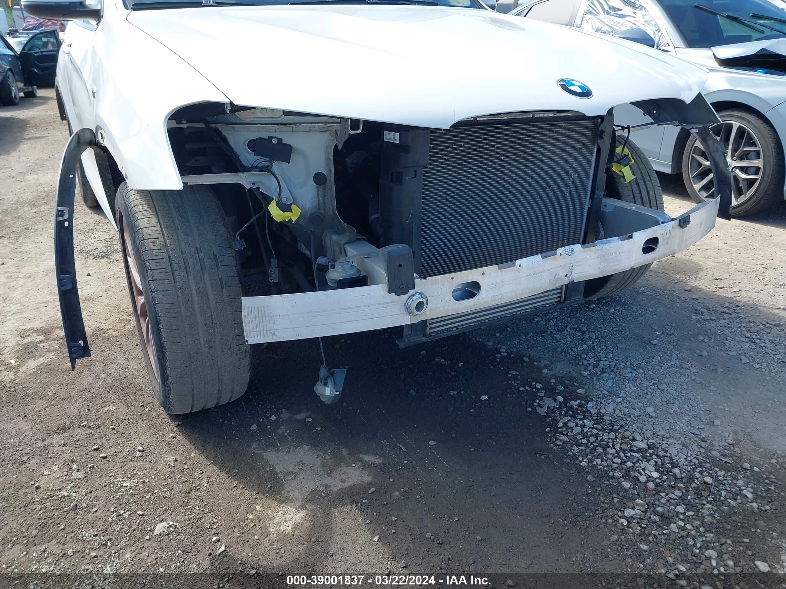 Photo 5 VIN: 5UXWX9C5XF0D58573 - BMW X3 