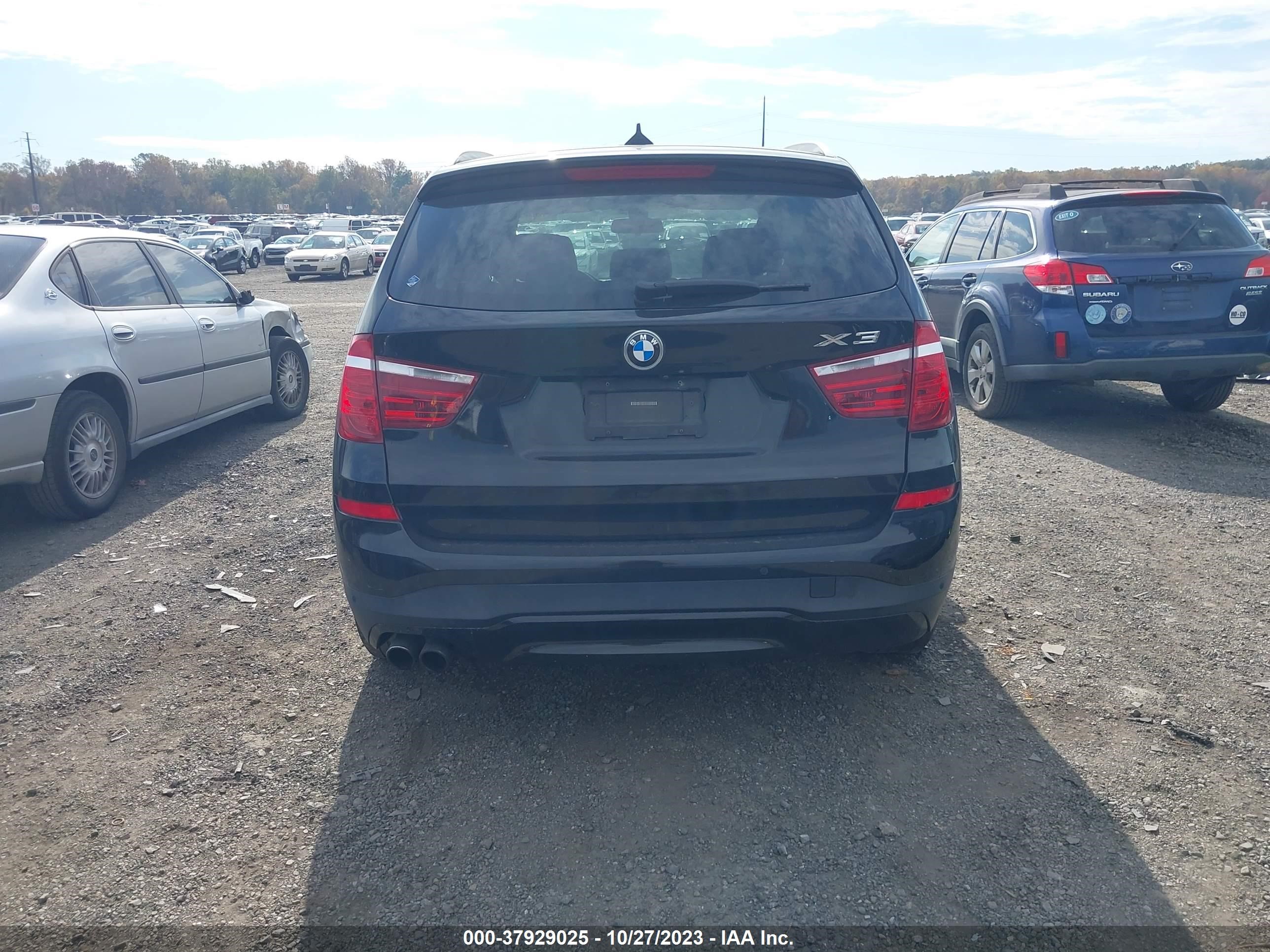 Photo 15 VIN: 5UXWX9C5XG0D62947 - BMW X3 