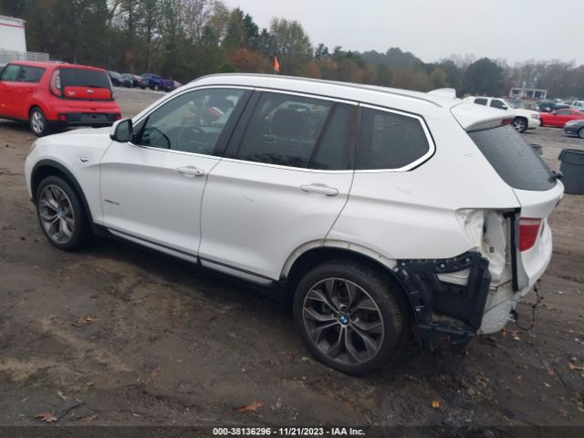 Photo 2 VIN: 5UXWX9C5XG0D80963 - BMW X3 