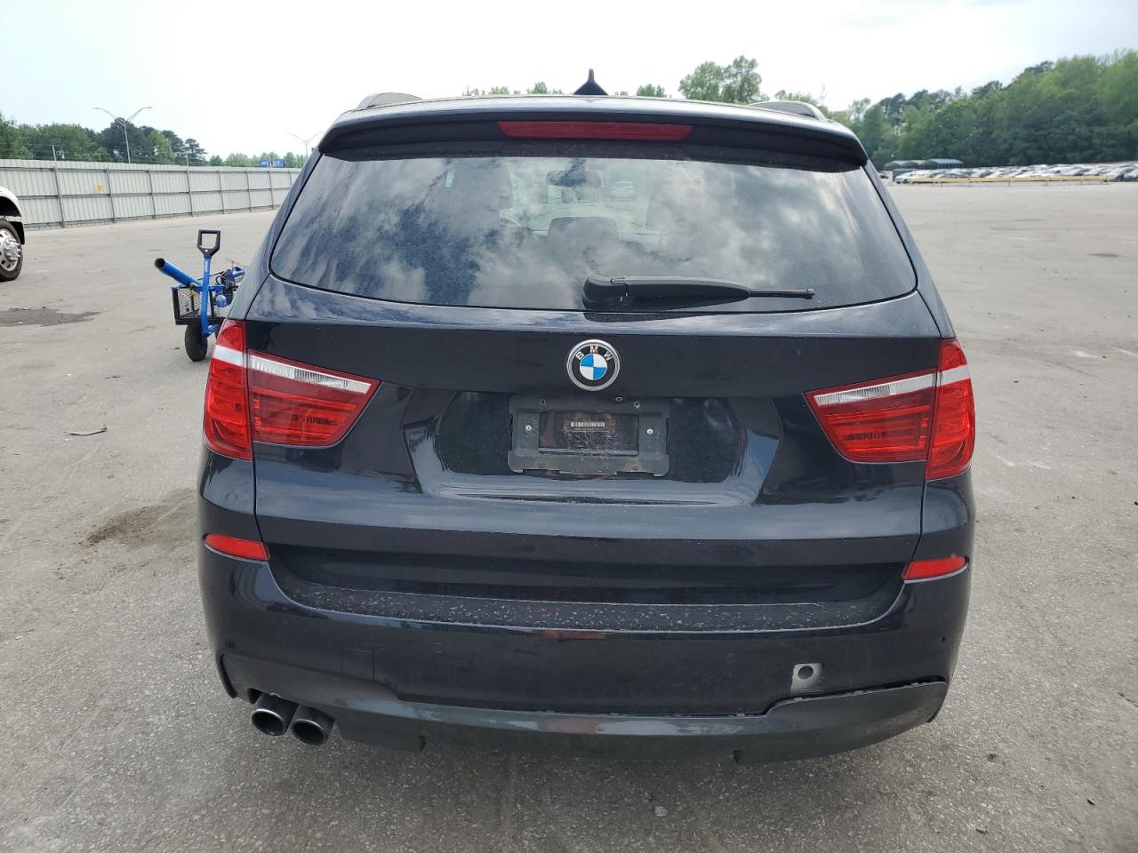 Photo 5 VIN: 5UXWX9C5XH0D97182 - BMW X3 