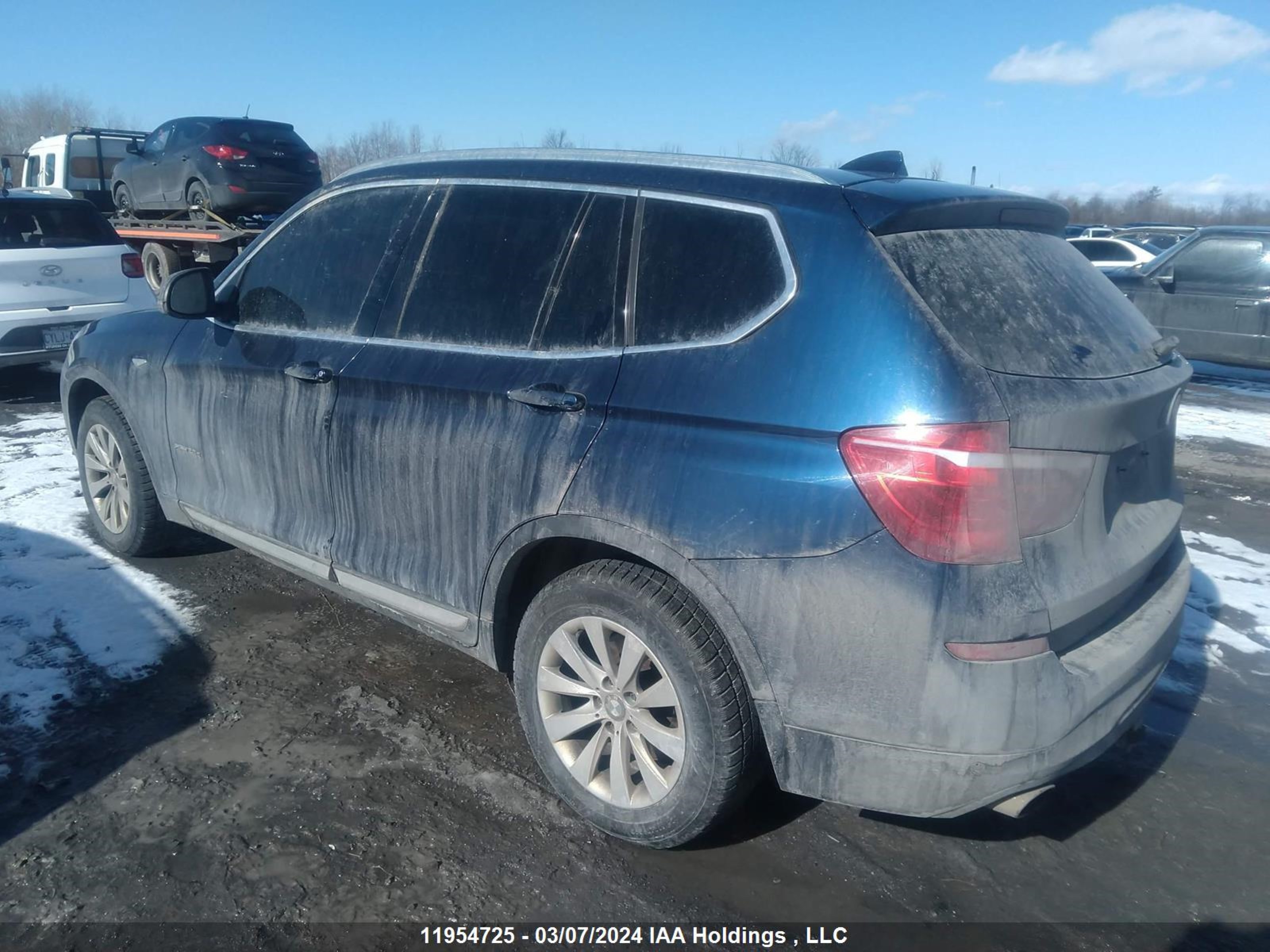 Photo 2 VIN: 5UXWY3C50F0E96908 - BMW X3 