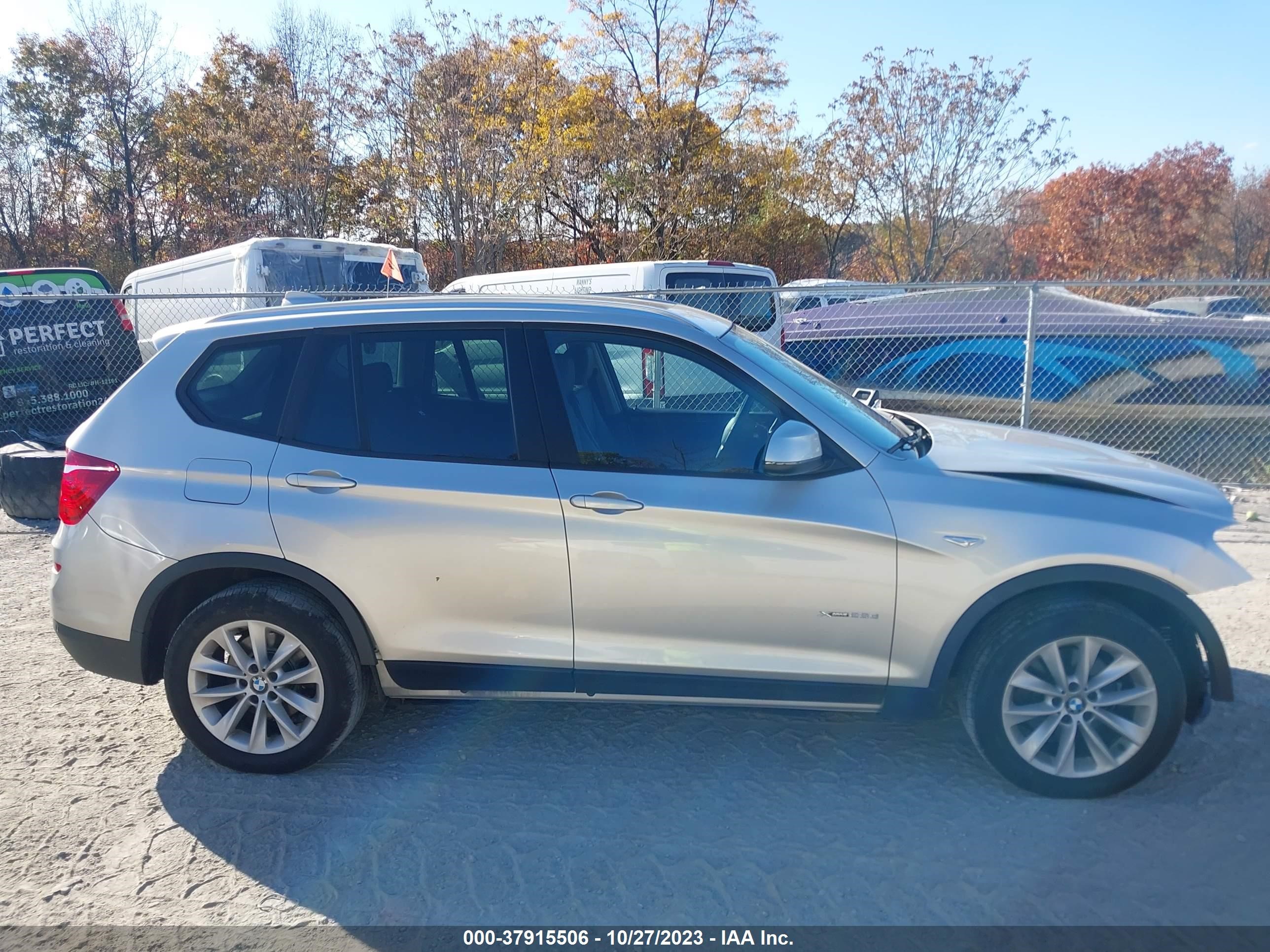 Photo 12 VIN: 5UXWY3C53F0E95039 - BMW X3 