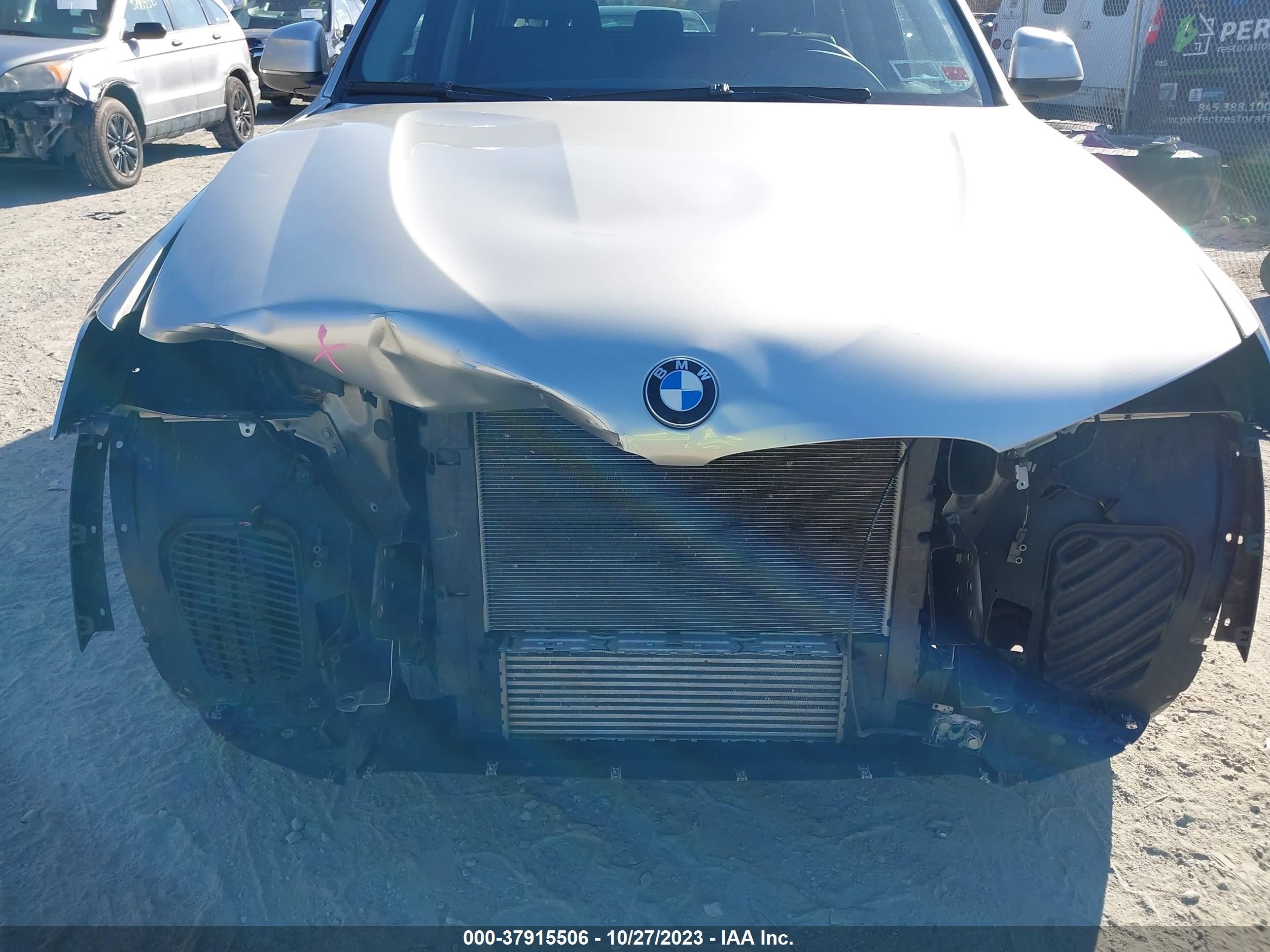 Photo 5 VIN: 5UXWY3C53F0E95039 - BMW X3 