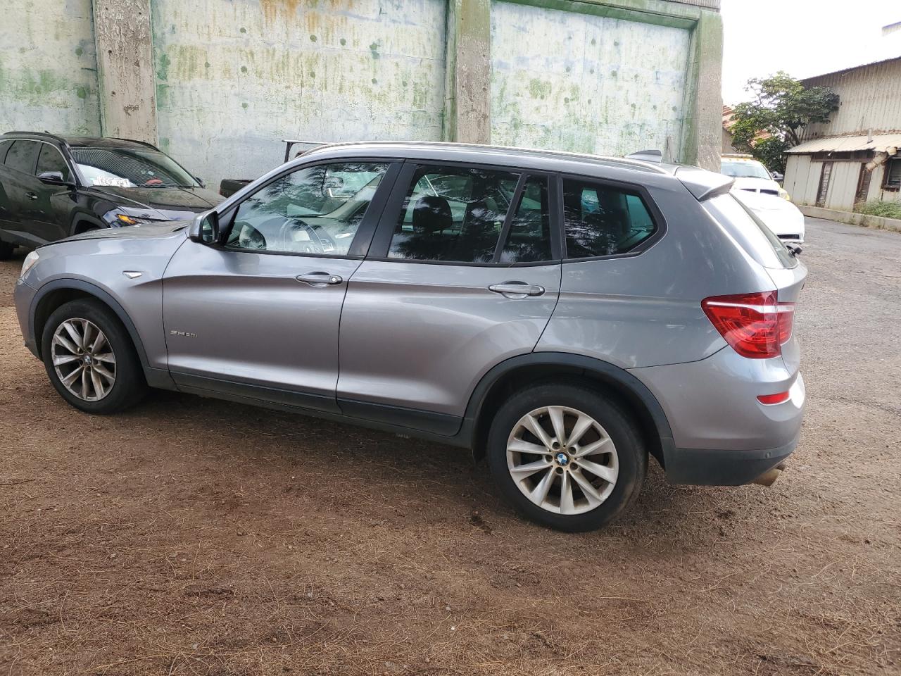 Photo 1 VIN: 5UXWZ7C31H0X41752 - BMW X3 