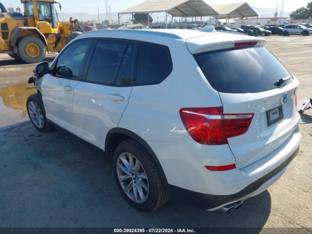 Photo 2 VIN: 5UXWZ7C32H0X42733 - BMW X3 