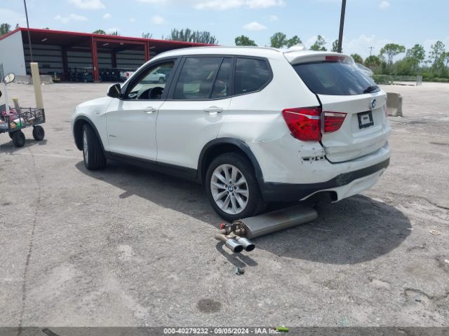 Photo 2 VIN: 5UXWZ7C38H0X39030 - BMW X3 