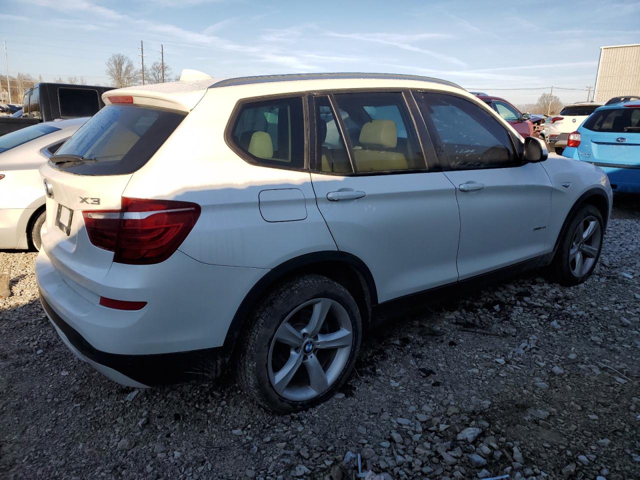 Photo 2 VIN: 5UXWZ7C39H0V88120 - BMW X3 