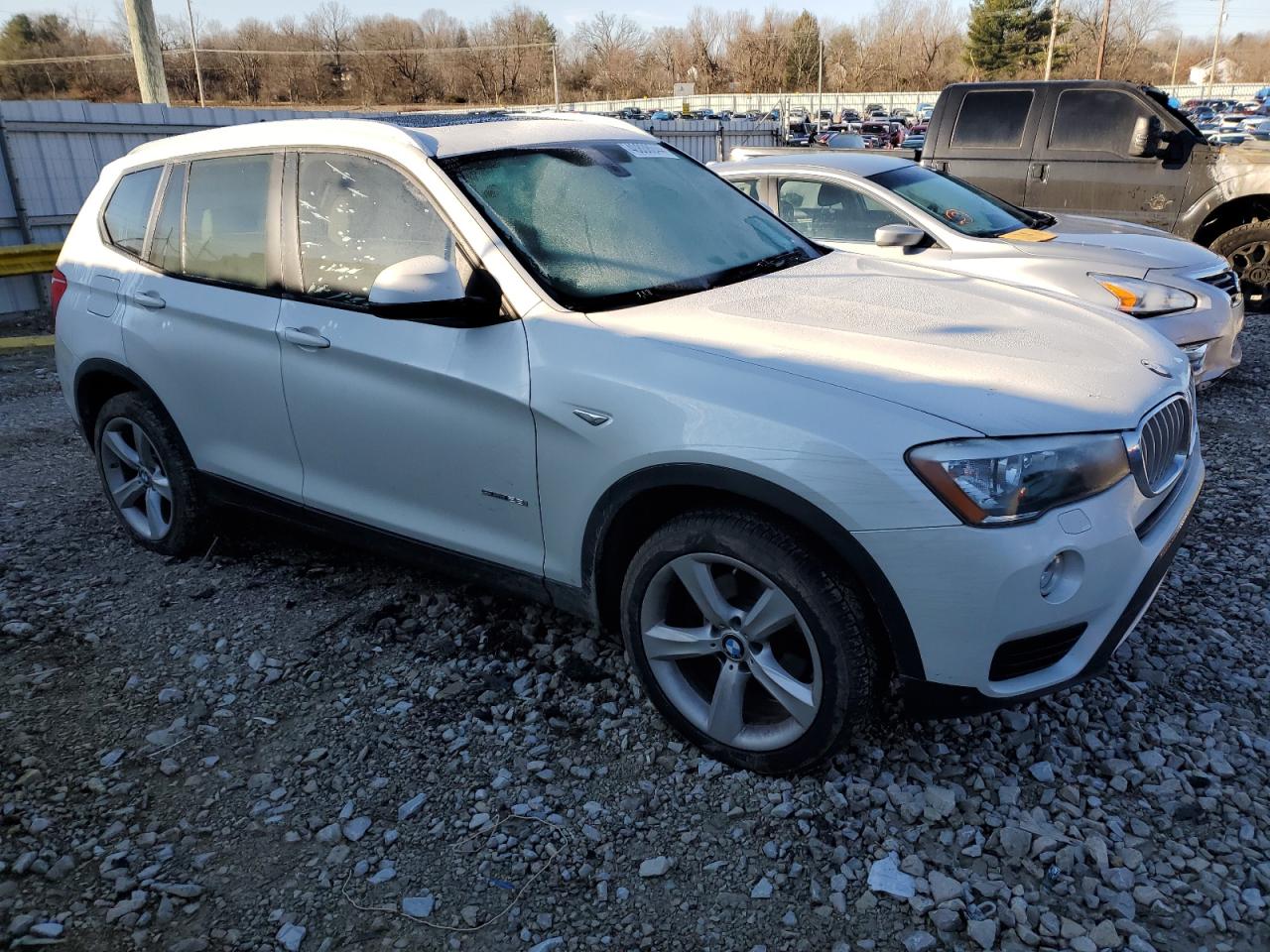 Photo 3 VIN: 5UXWZ7C39H0V88120 - BMW X3 