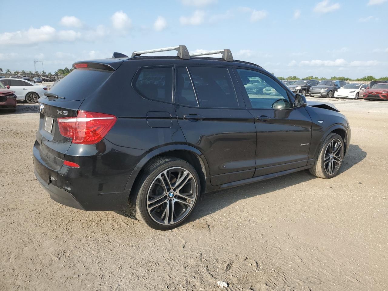 Photo 2 VIN: 5UXWZ7C39H0V92118 - BMW X3 