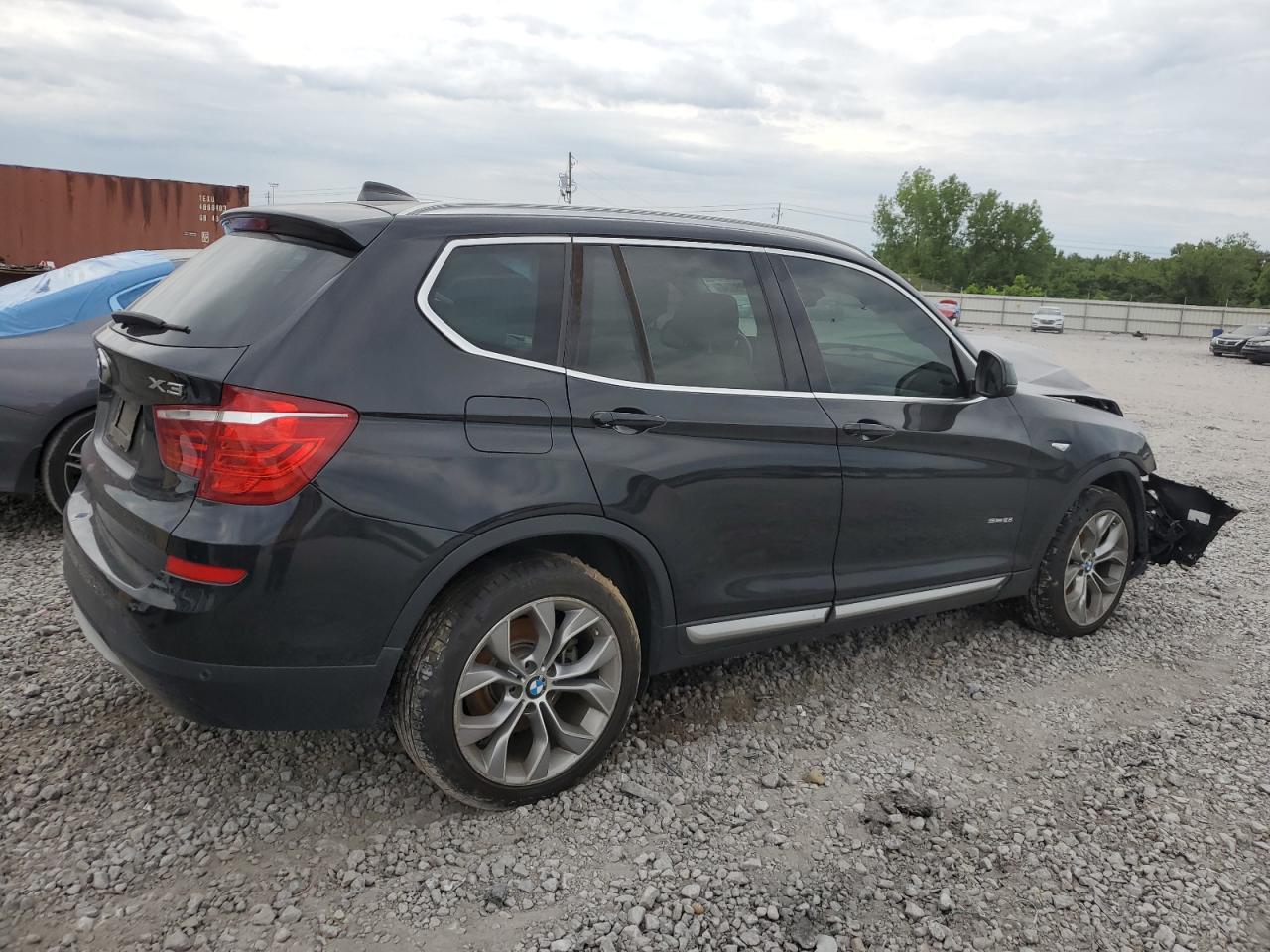 Photo 2 VIN: 5UXWZ7C39H0X41109 - BMW X3 