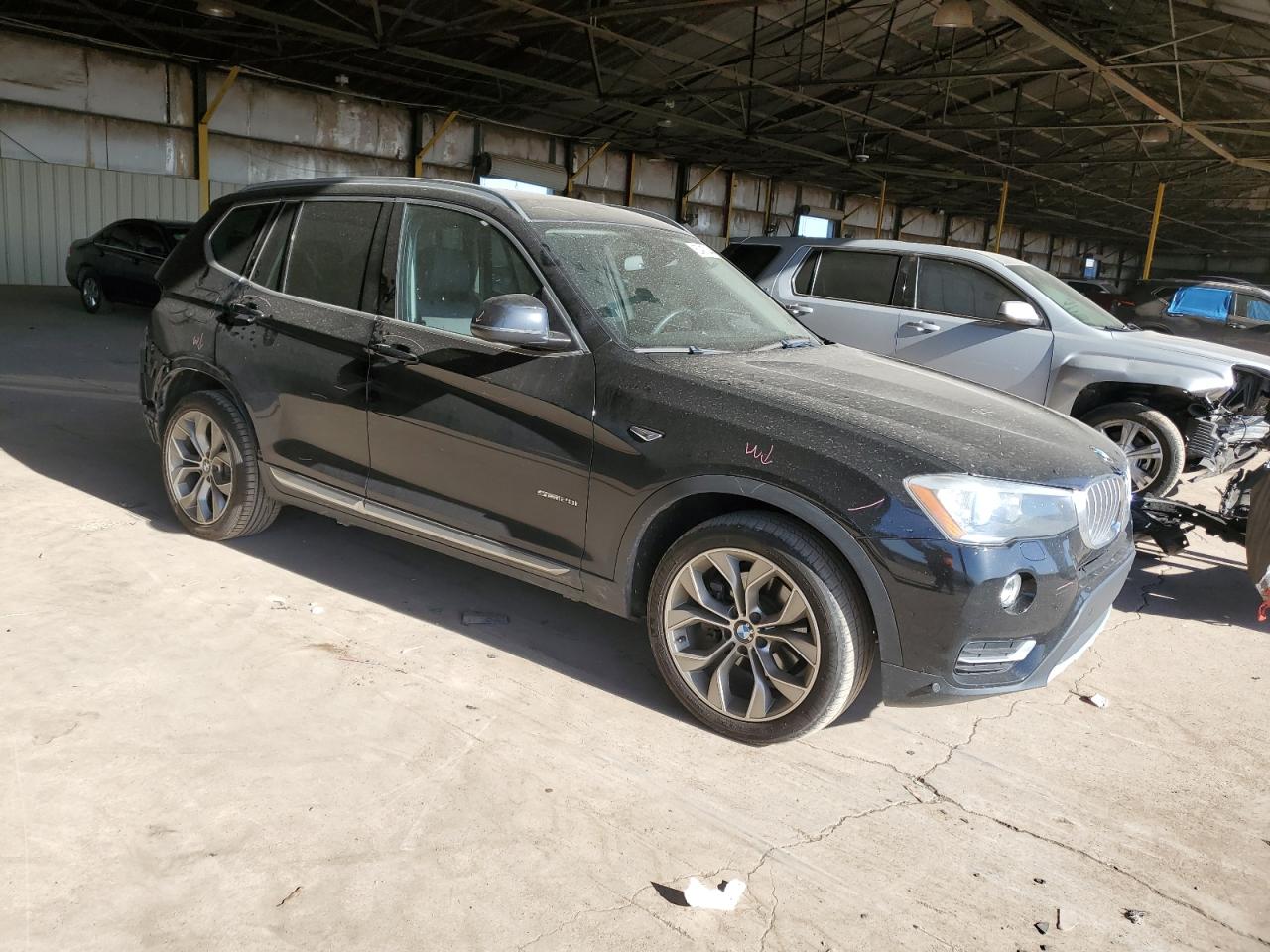 Photo 3 VIN: 5UXWZ7C52H0V85447 - BMW X3 