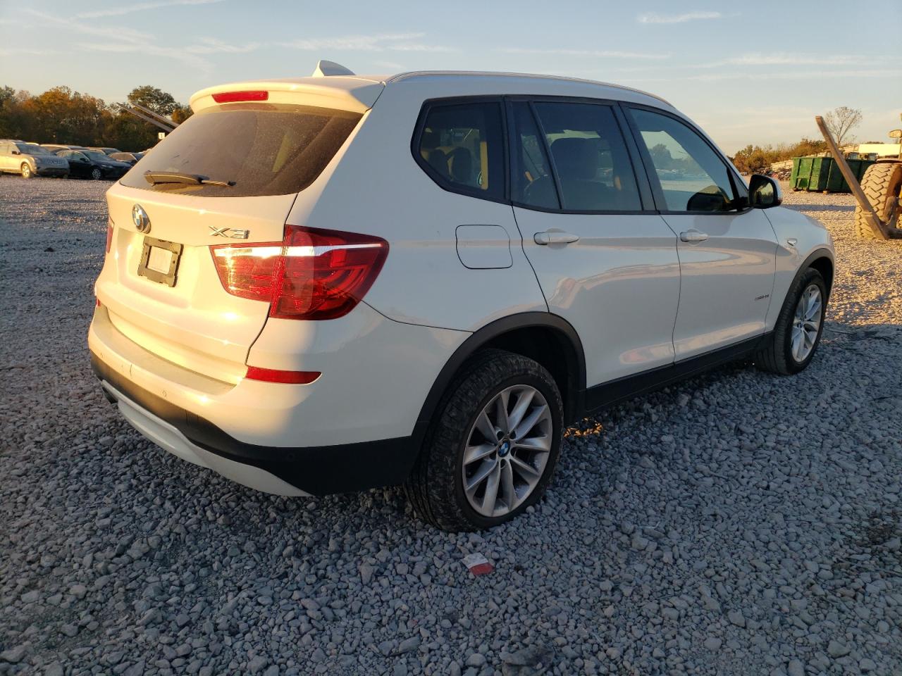 Photo 2 VIN: 5UXWZ7C54H0U45531 - BMW X3 