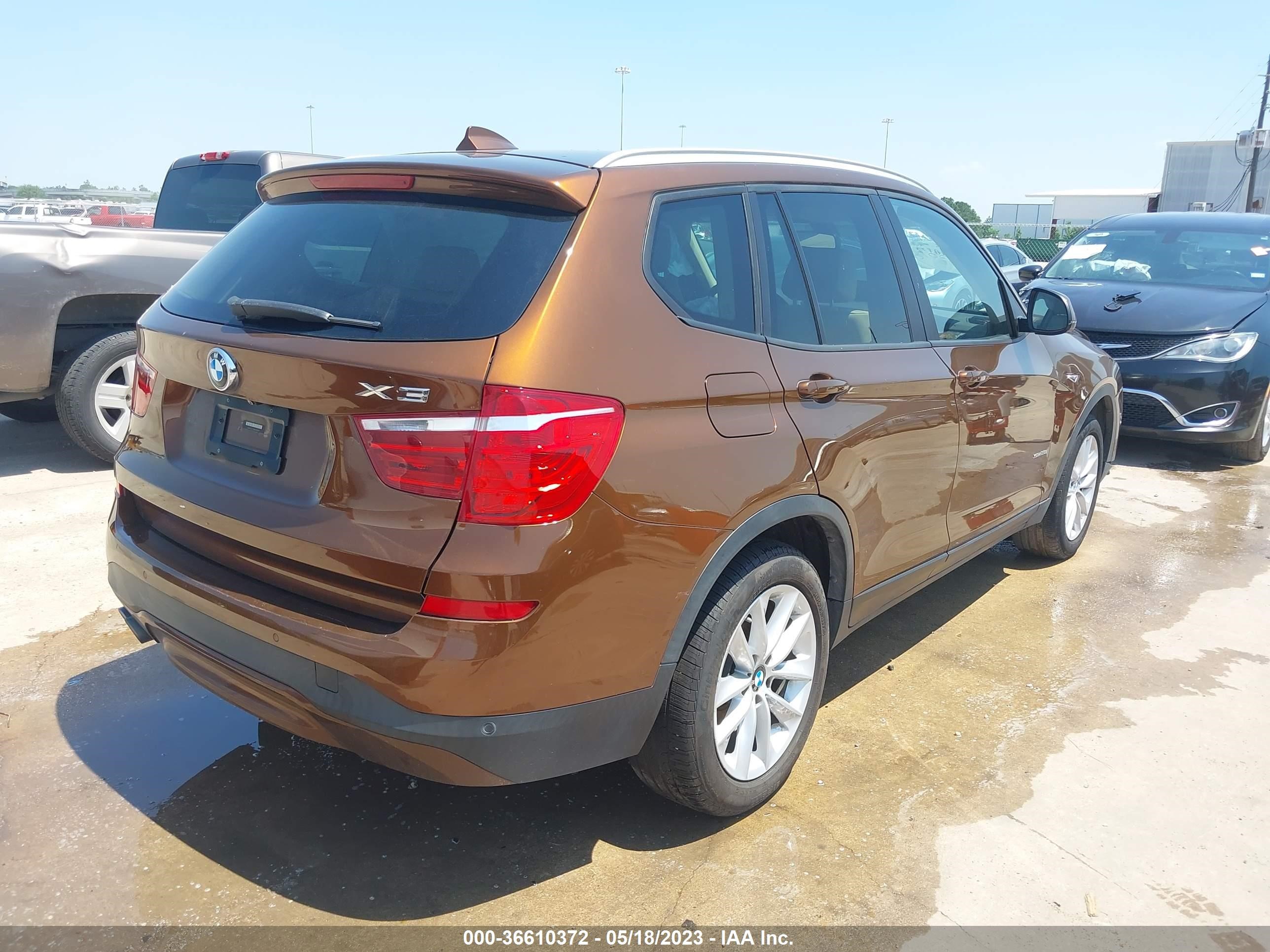 Photo 3 VIN: 5UXWZ7C54H0U46341 - BMW X3 