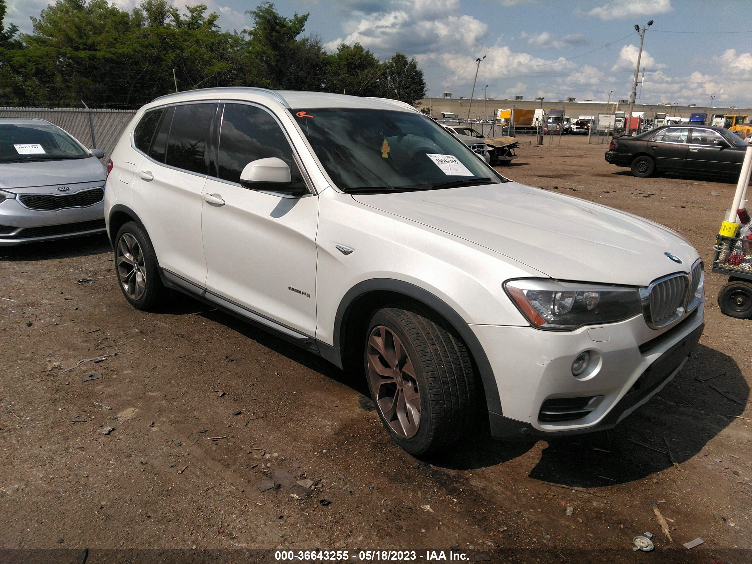 Photo 0 VIN: 5UXWZ7C57F0F75898 - BMW X3 