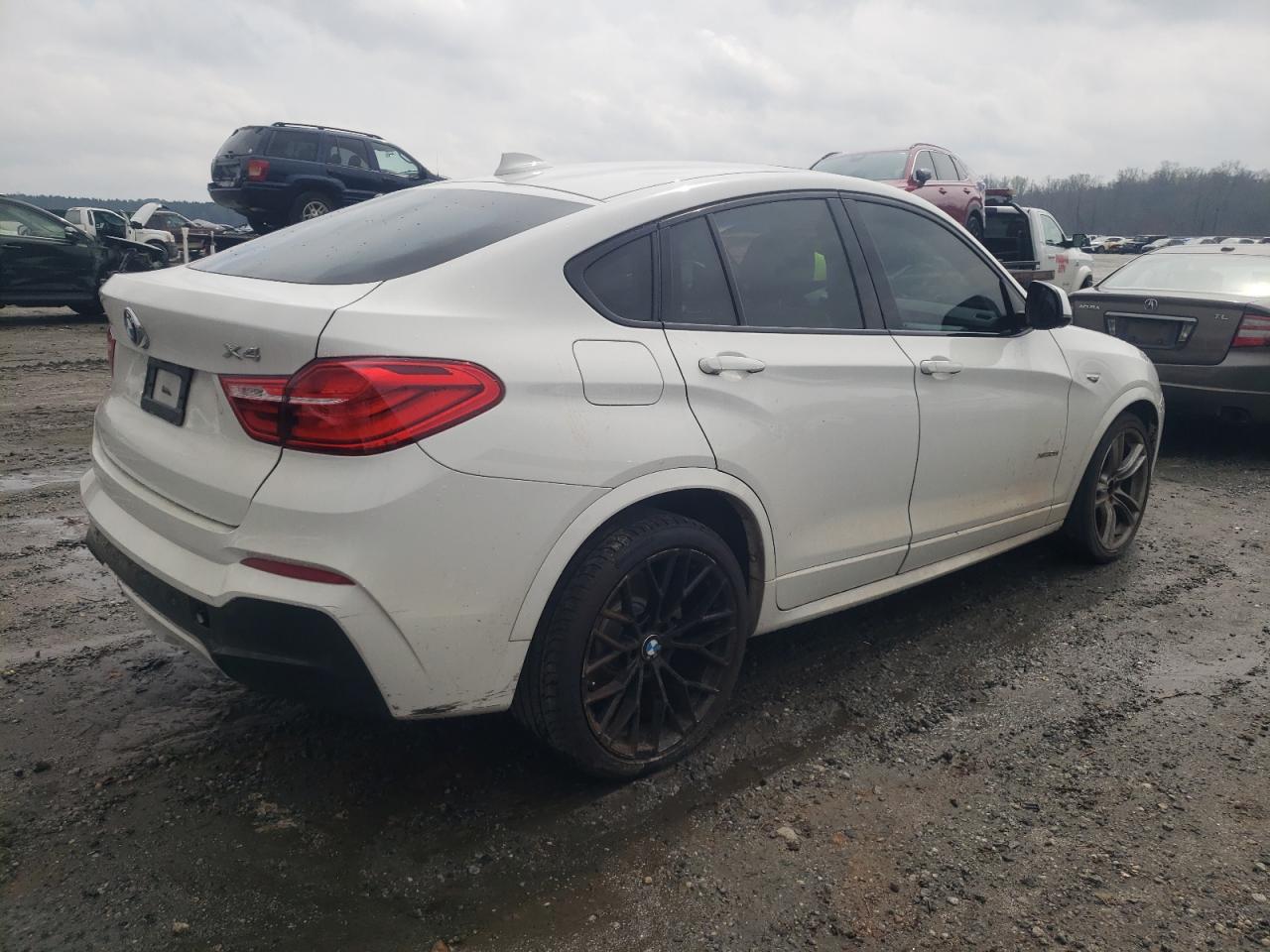 Photo 2 VIN: 5UXXW3C50J0Z60120 - BMW X4 