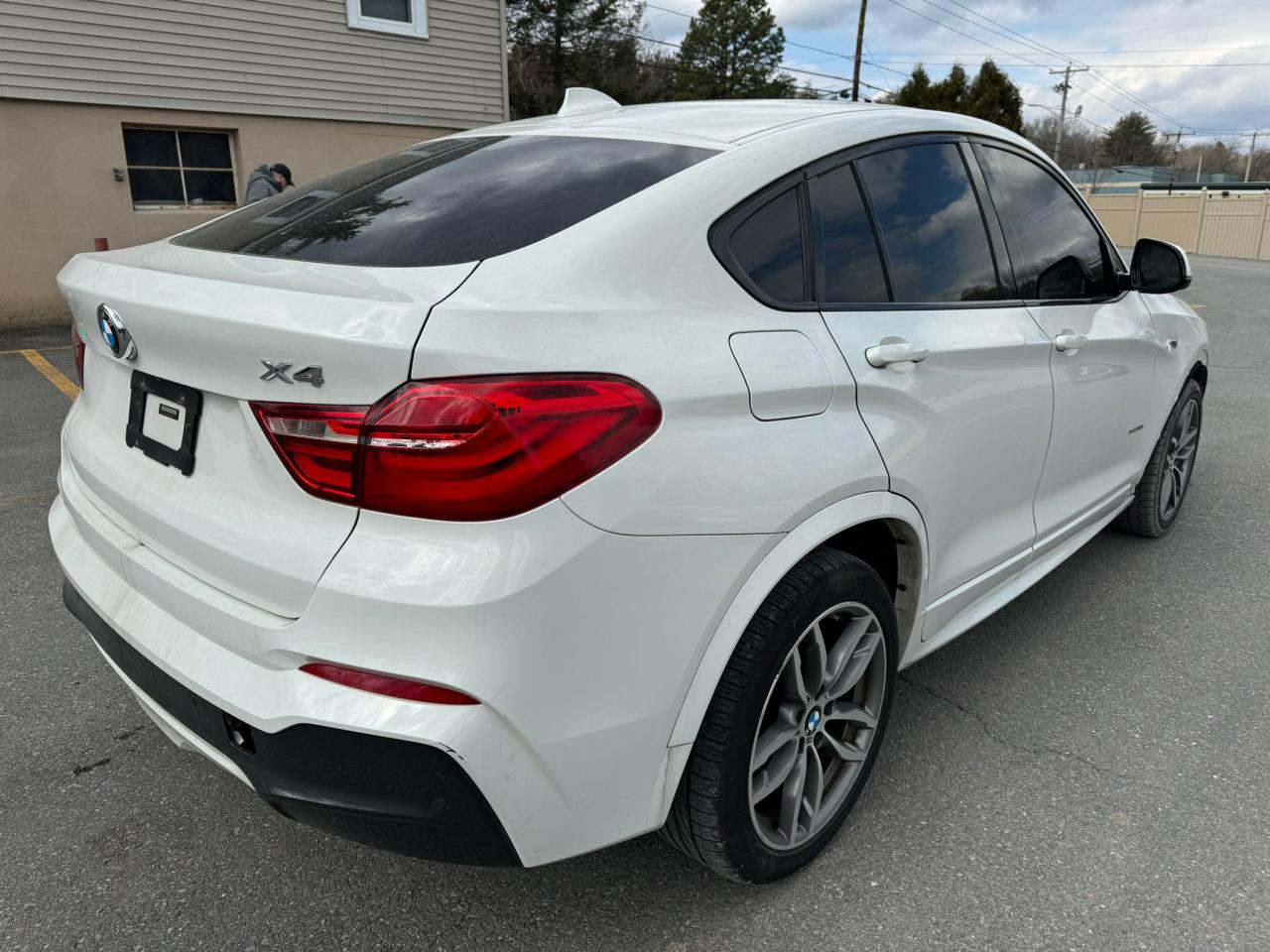 Photo 2 VIN: 5UXXW3C52G0R21201 - BMW X4 