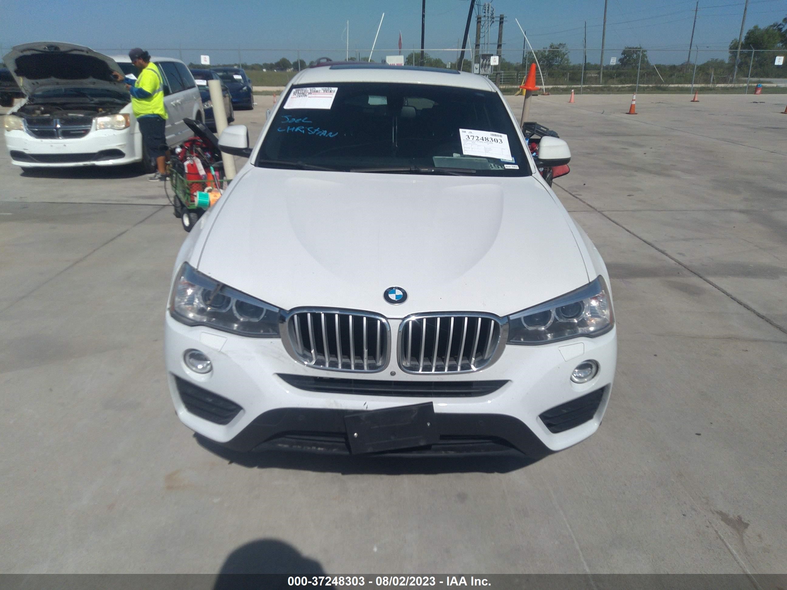 Photo 11 VIN: 5UXXW3C52J0T82165 - BMW X4 