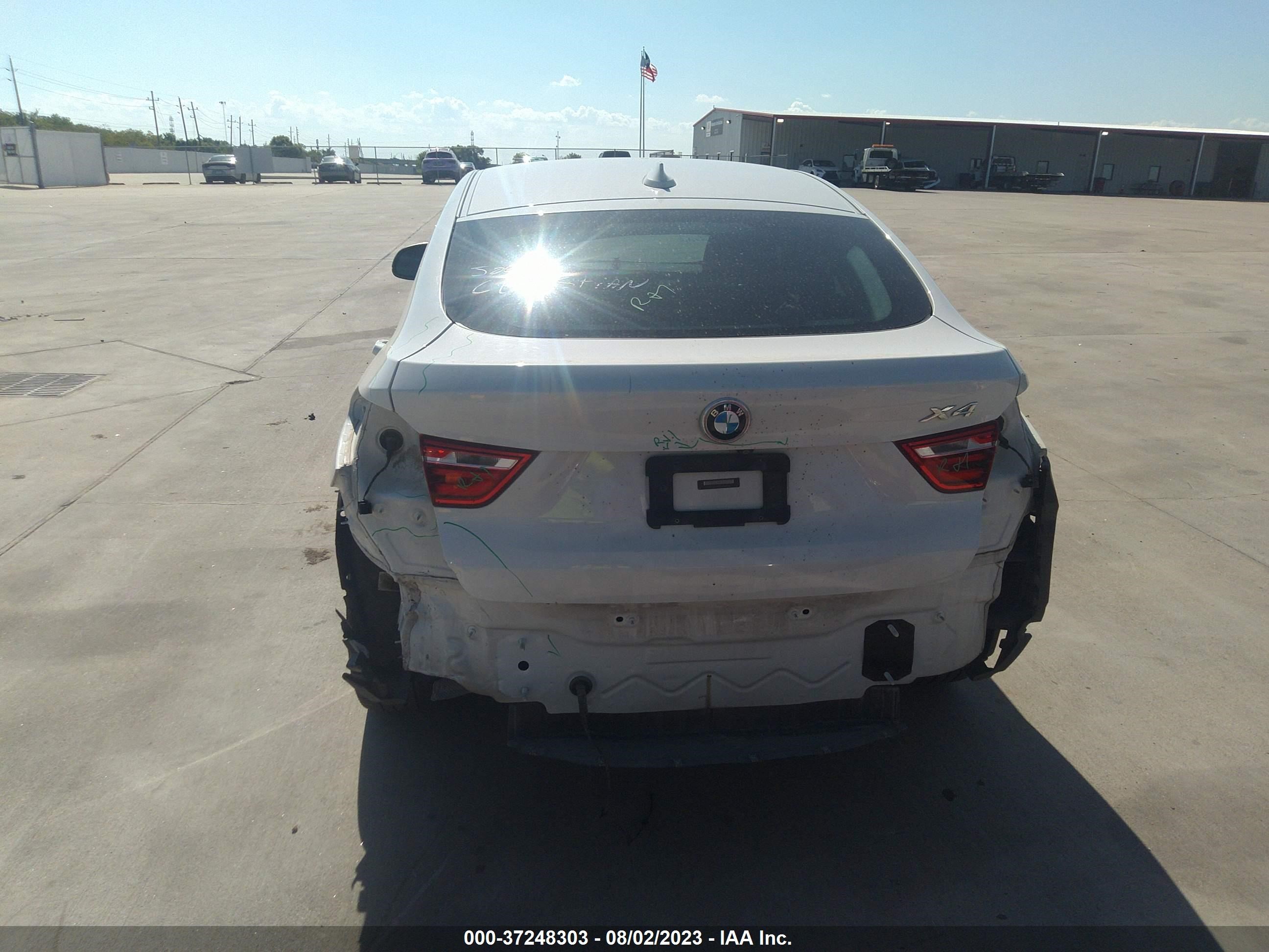 Photo 15 VIN: 5UXXW3C52J0T82165 - BMW X4 