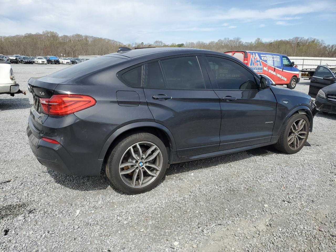 Photo 2 VIN: 5UXXW3C53F0M89068 - BMW X4 