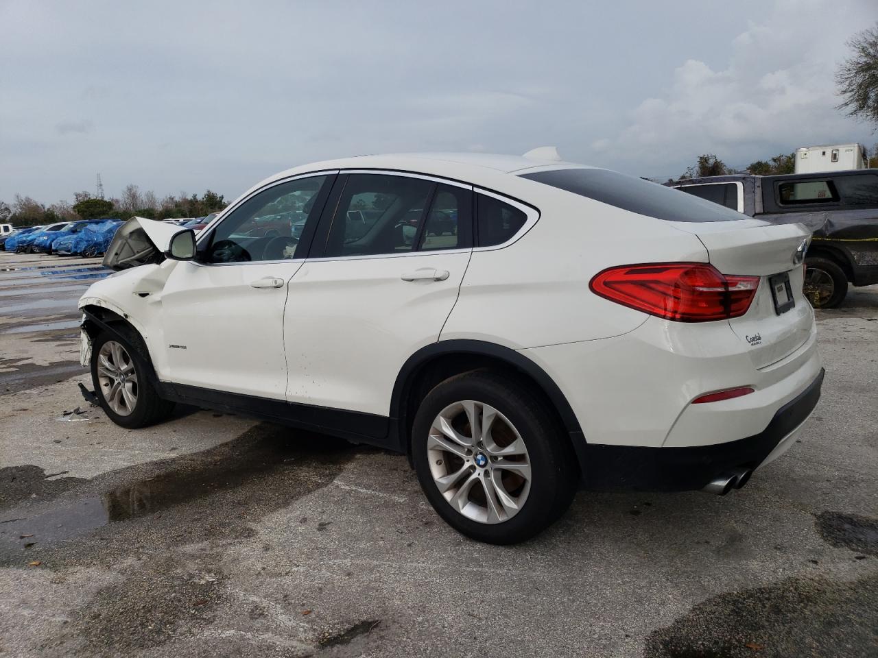 Photo 1 VIN: 5UXXW3C53G0R19568 - BMW X4 