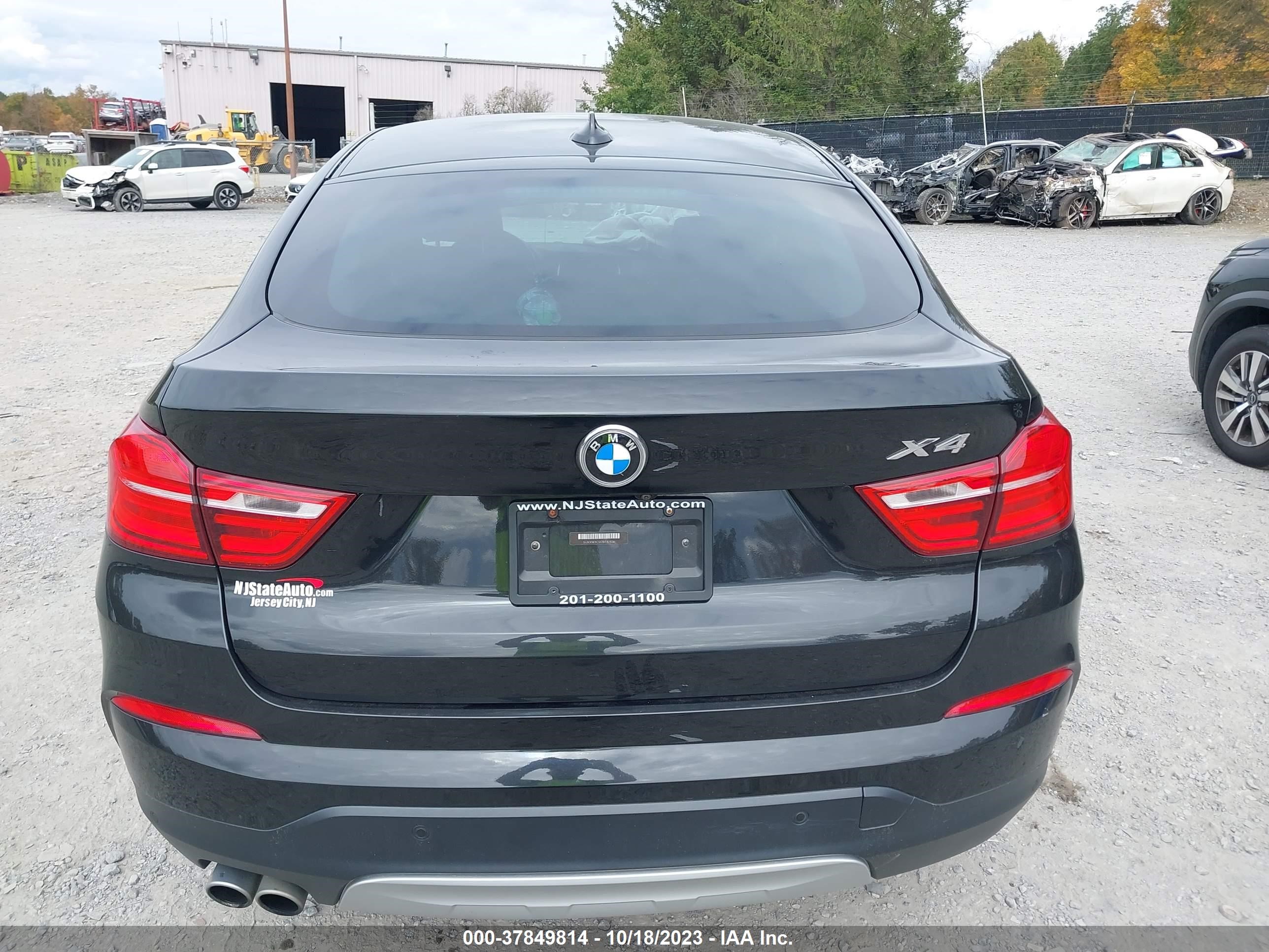 Photo 15 VIN: 5UXXW3C53J0T82336 - BMW X4 