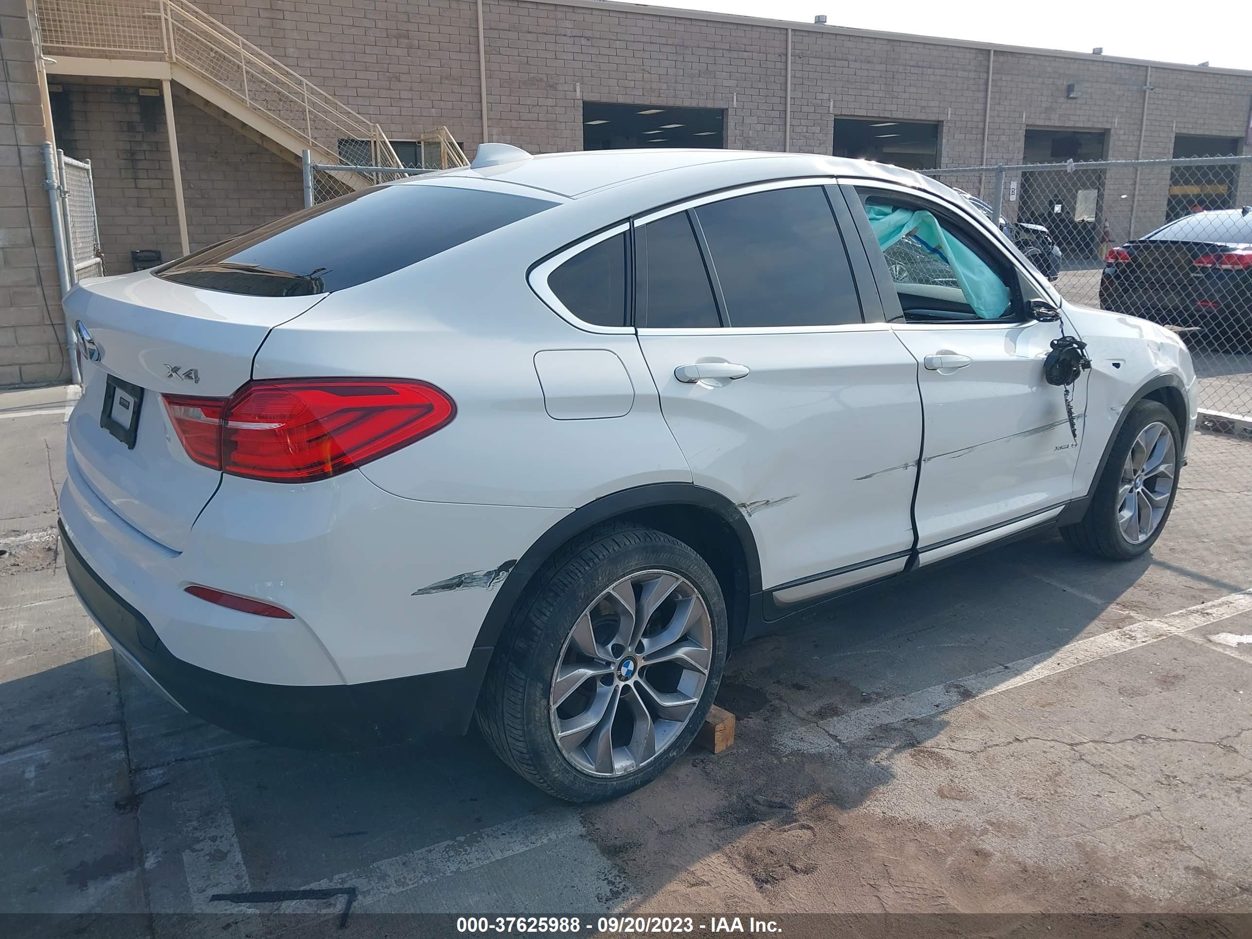 Photo 3 VIN: 5UXXW3C53J0Y66460 - BMW X4 