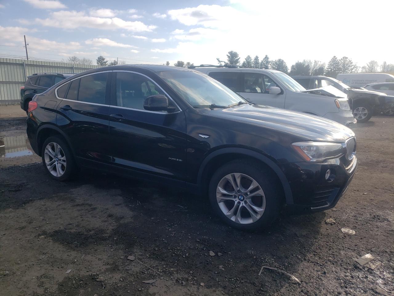 Photo 3 VIN: 5UXXW3C55F0F88946 - BMW X4 