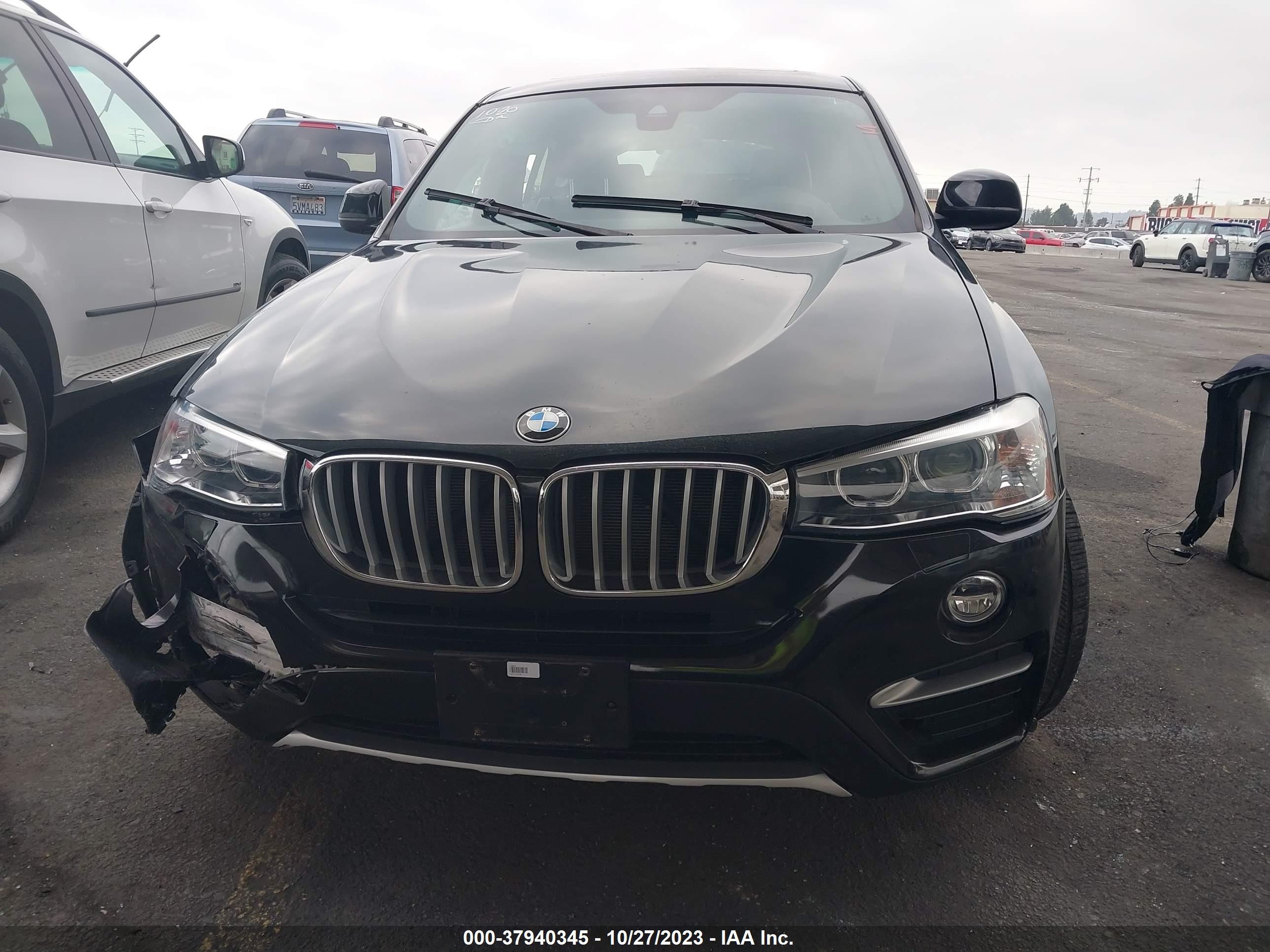 Photo 11 VIN: 5UXXW3C55J0T81785 - BMW X4 